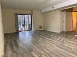 featured image of 221 Ringwood Ave #A5