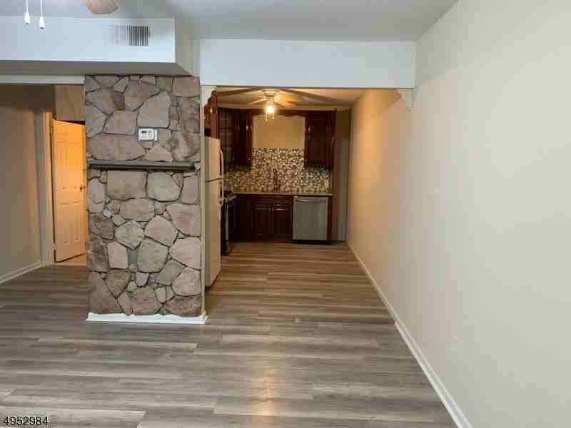 221 Ringwood Ave #A5 - Photo 4 of 12
