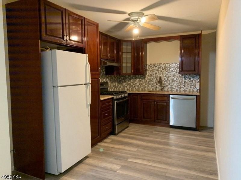 221 Ringwood Ave #A5 - Photo 5 of 12