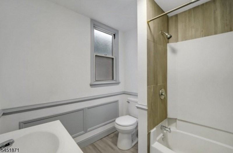 227 Snyder St #2 - Photo 4 of 14