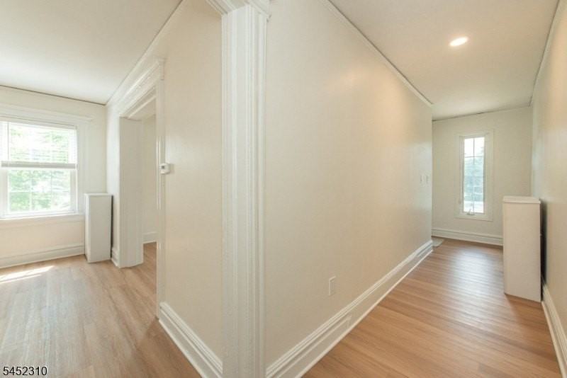 160 Bloomfield Ave #B - Photo 3 of 20
