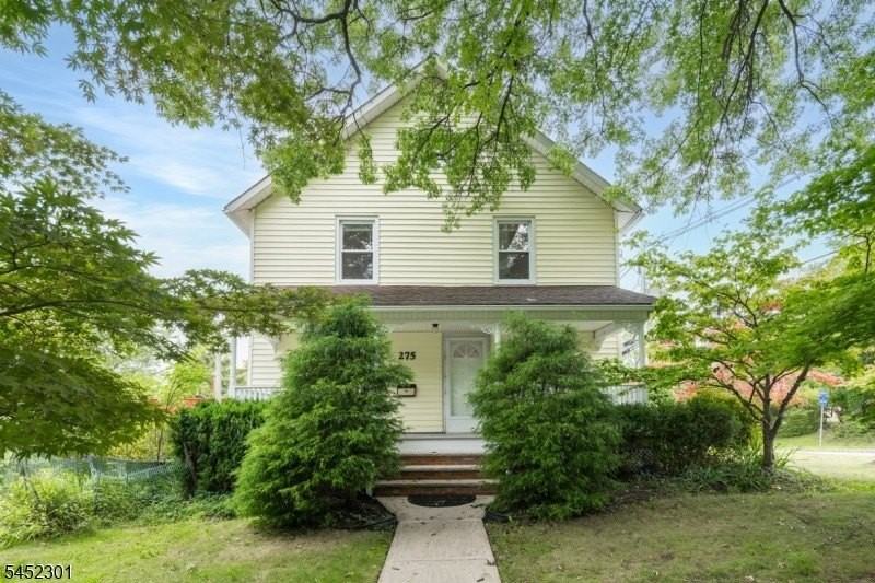 275 E Mount Pleasant Ave - Photo 4 of 49