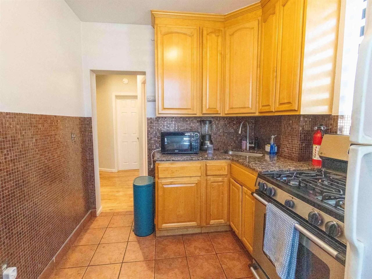 3315 Pleasant Ave #114 - Photo 5 of 17