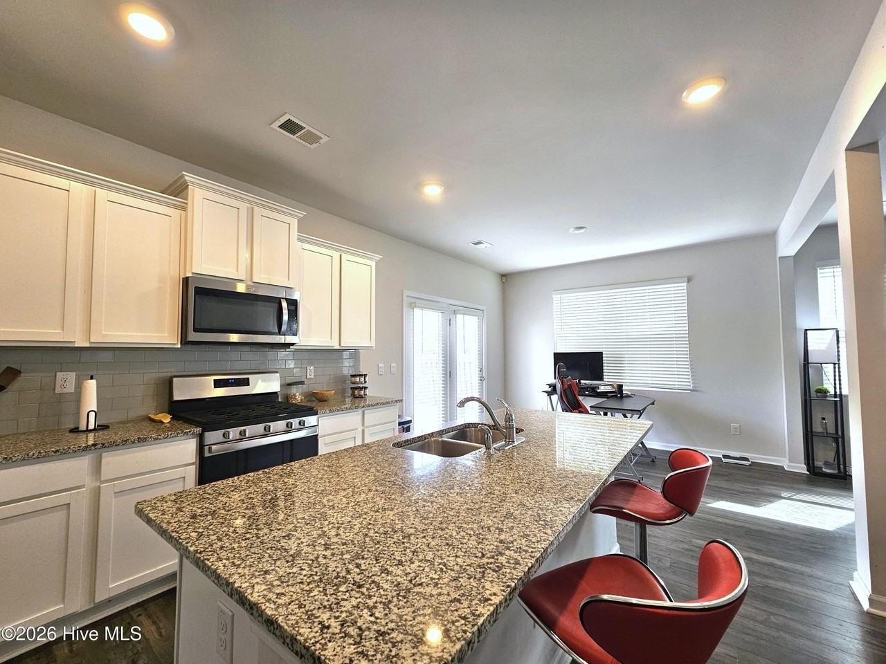 1403 Deer Hollow Run - Photo 6 of 10