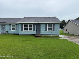 1796 Burgaw Hwy - Photo 1 of 1