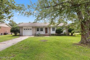 featured image of 105 Valley Ct