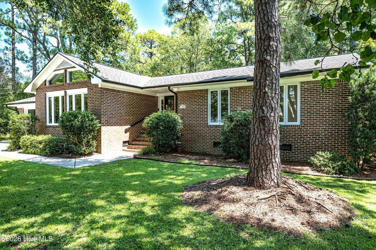 1206 Crows Nest Ct - Photo 4 of 25