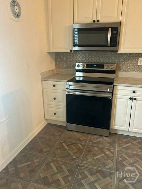 449 Reese St - Photo 6 of 16