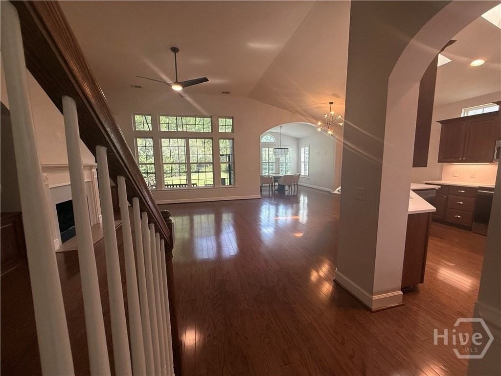 106 Tahoe Dr - Photo 5 of 36
