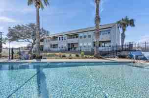 featured image of 604 Highcrest Dr