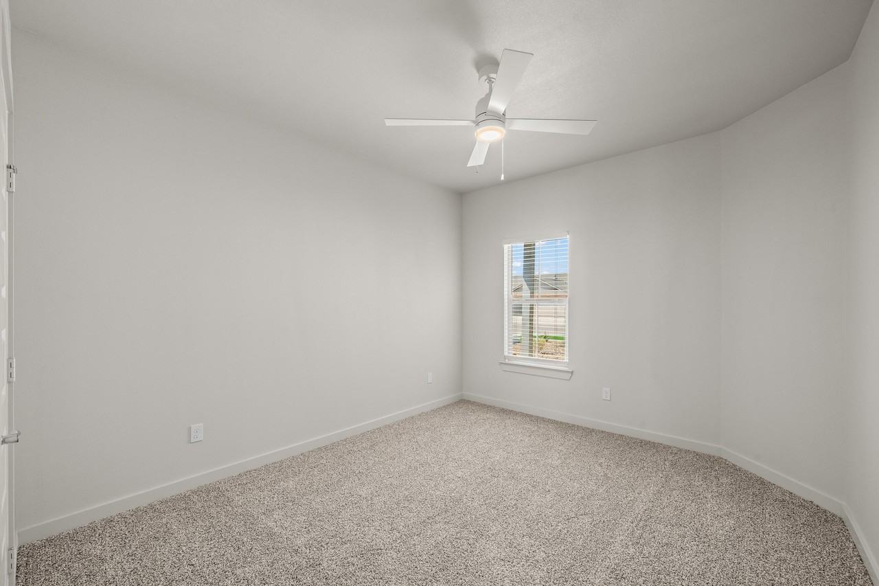 1123 N 7th St - Photo 6 of 20