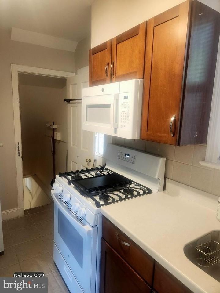 12 Walnut St Nw - Photo 6 of 17