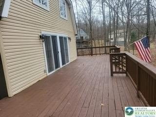 1220 Dogwood Ln - Photo 2 of 16