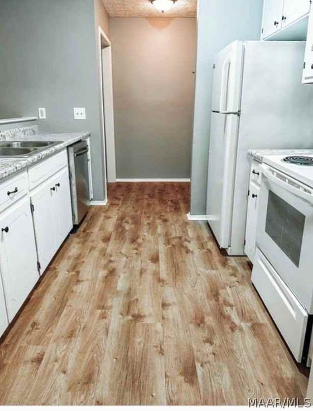 964 Peachtree St - Photo 4 of 7
