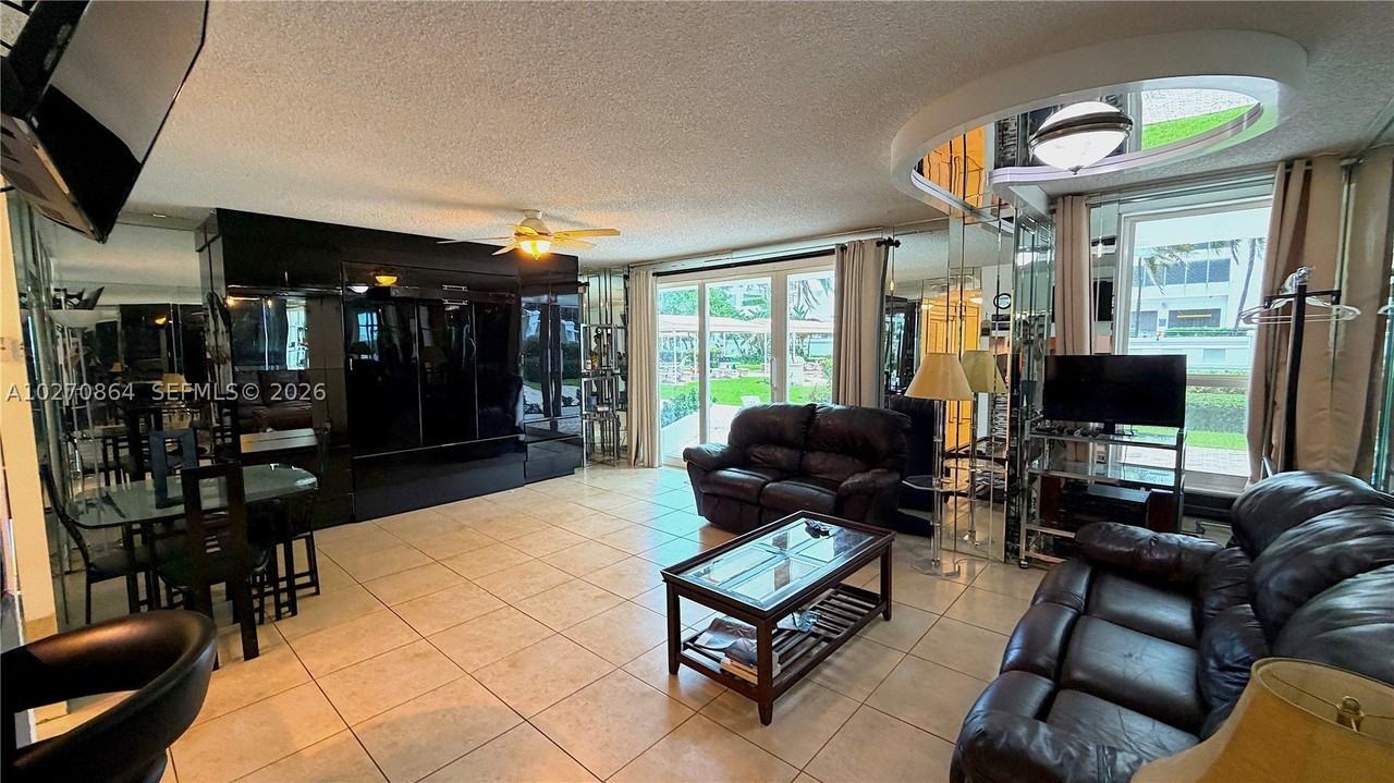 3505 S Ocean Dr #104 - Photo 3 of 9