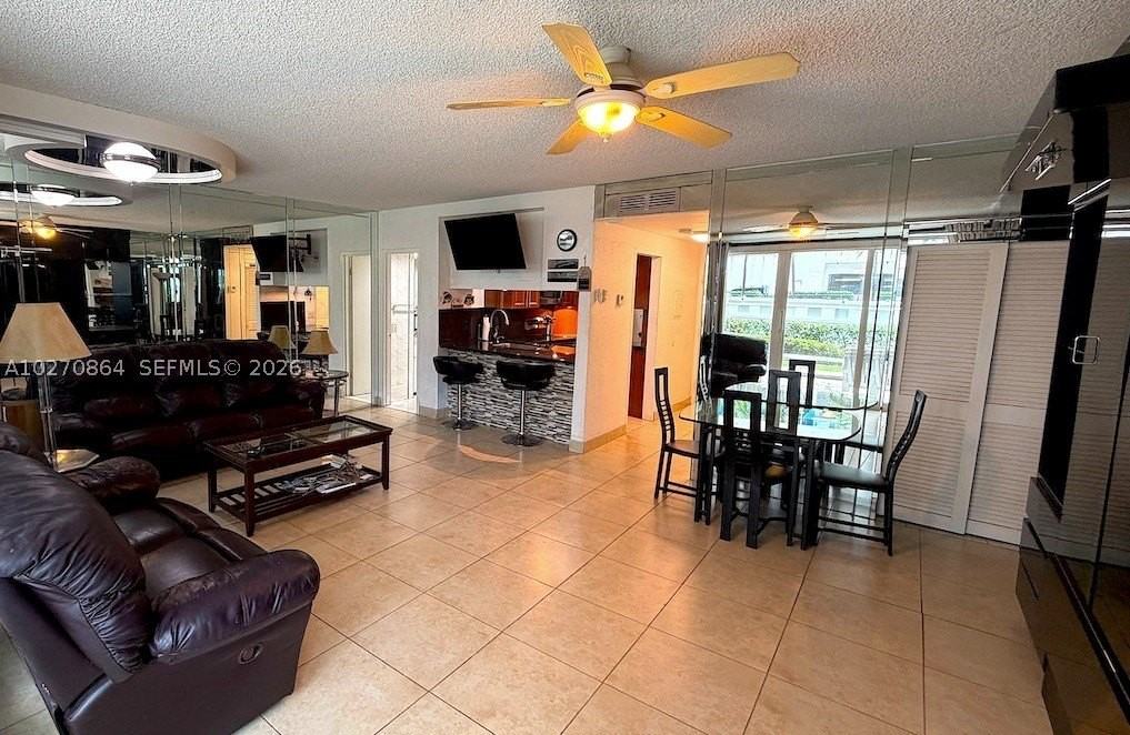 3505 S Ocean Dr #104 - Photo 4 of 9