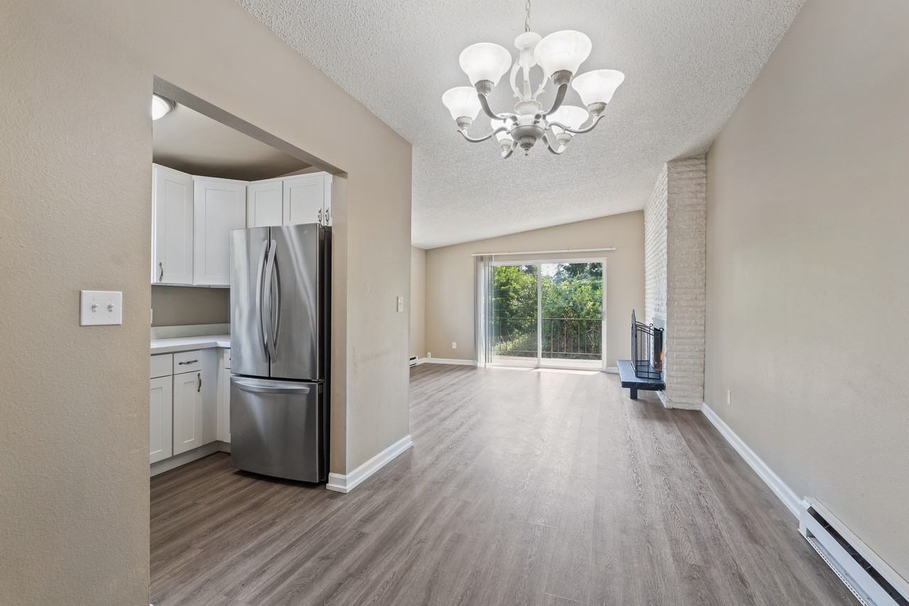 8109 240th St Sw #3 - Photo 5 of 21