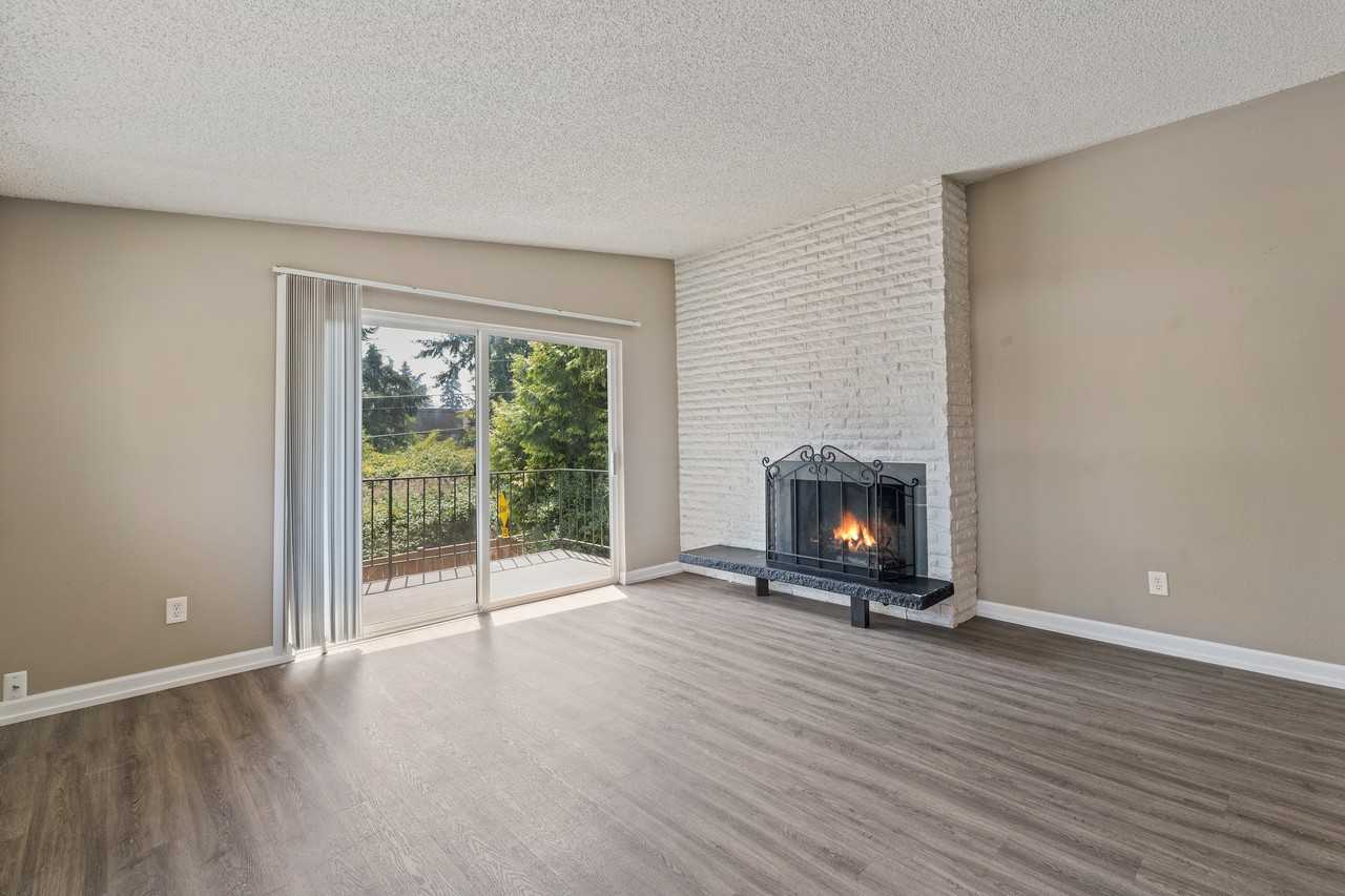 8109 240th St Sw #3 - Photo 6 of 21