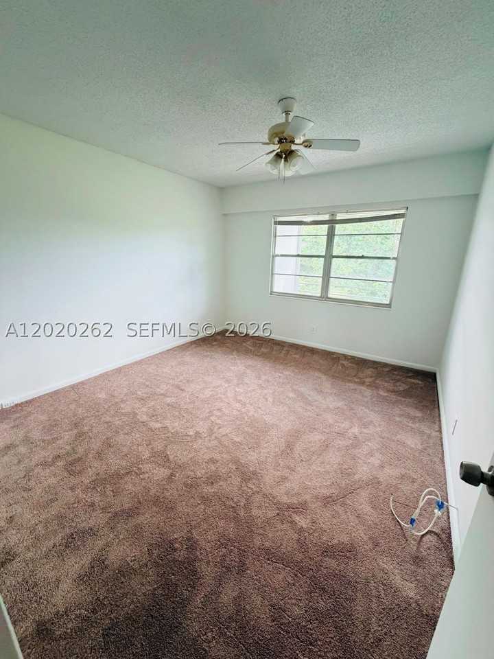 335 Brighton H #335 - Photo 5 of 17