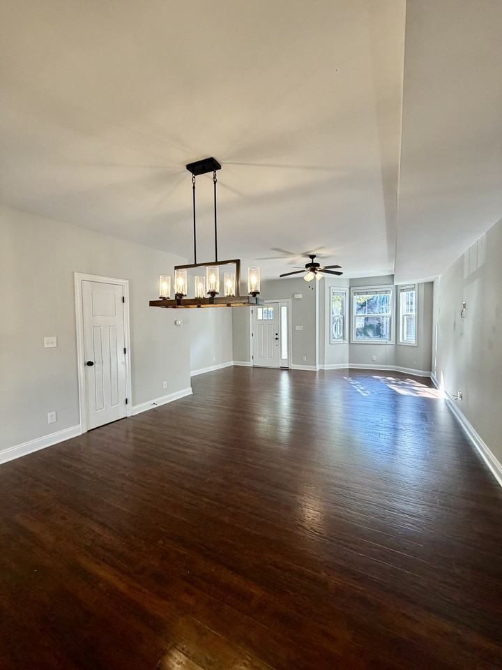 127 Portico St #1 - Photo 7 of 30