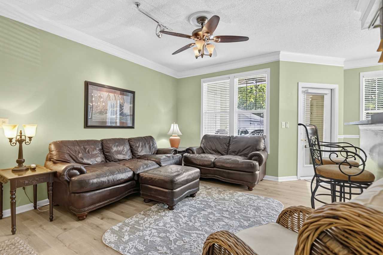 1811 Chatelain Way #1 - Photo 7 of 29
