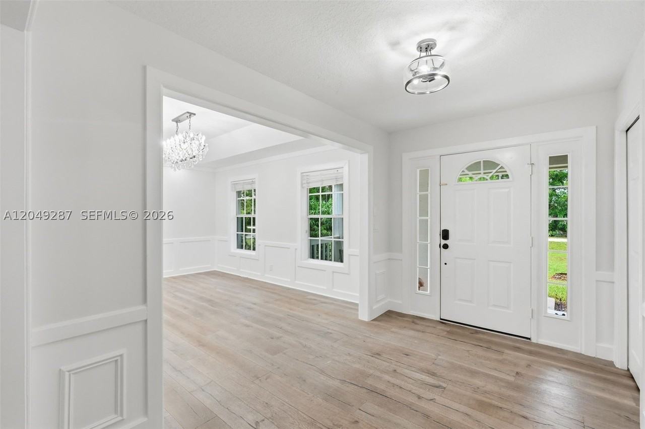 12921 76th Rd N - Photo 6 of 50