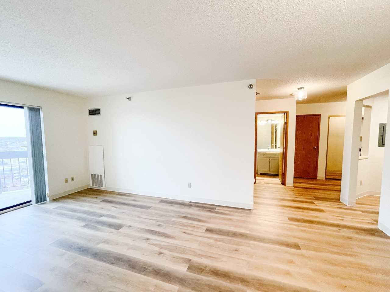 78 10th St E #2008 - Photo 6 of 26