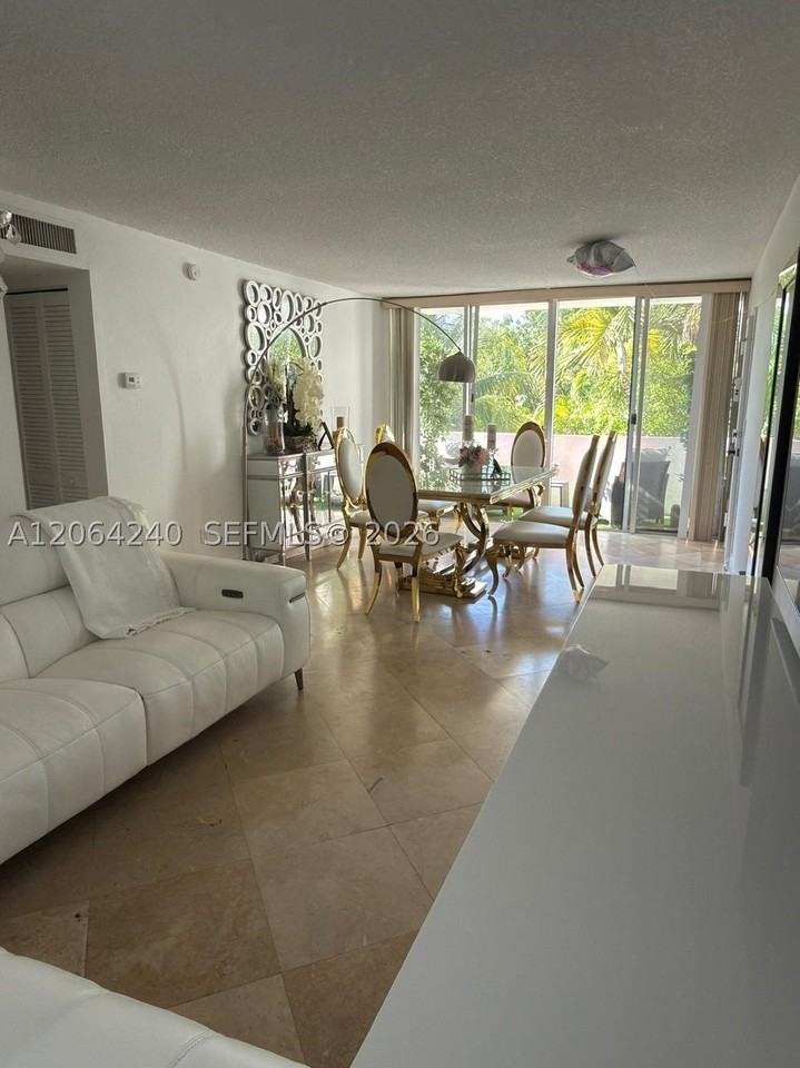 2160 Sw 16th Ave #320 - Photo 2 of 25