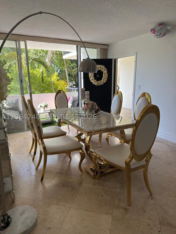 2160 Sw 16th Ave #320 - Photo 6 of 25