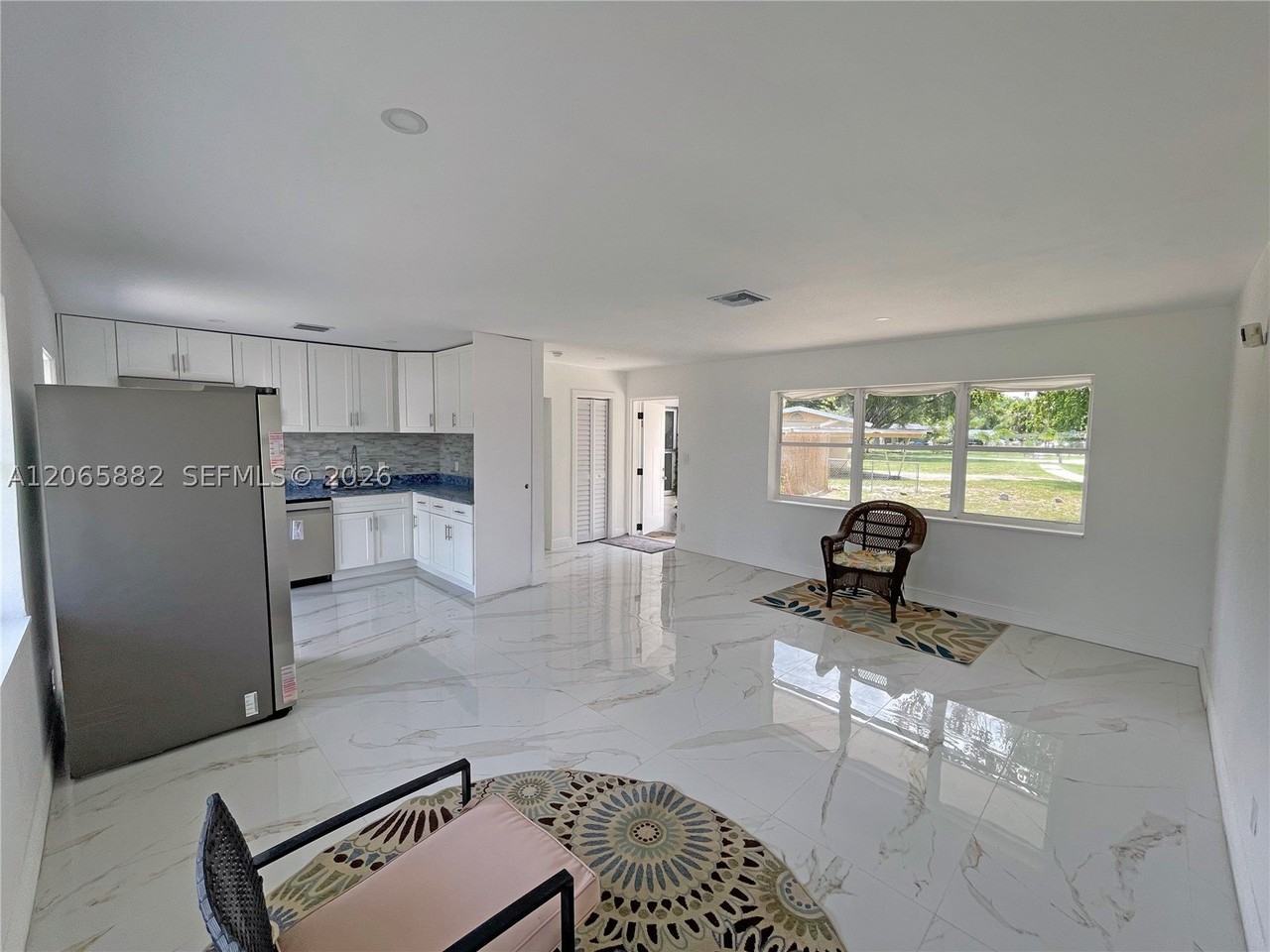 1606 Nw 12th Ave - Photo 7 of 50