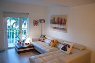 290 Sunrise Dr #2E - Photo 1 of 1