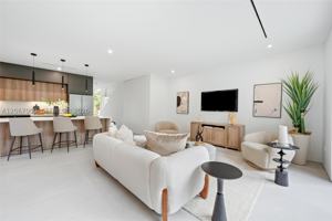 featured image of 2980 Sw 2nd St #LEFT