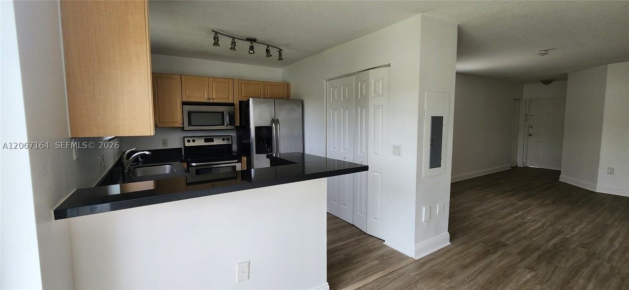 3478 Briar Bay Blvd #106 - Photo 6 of 20