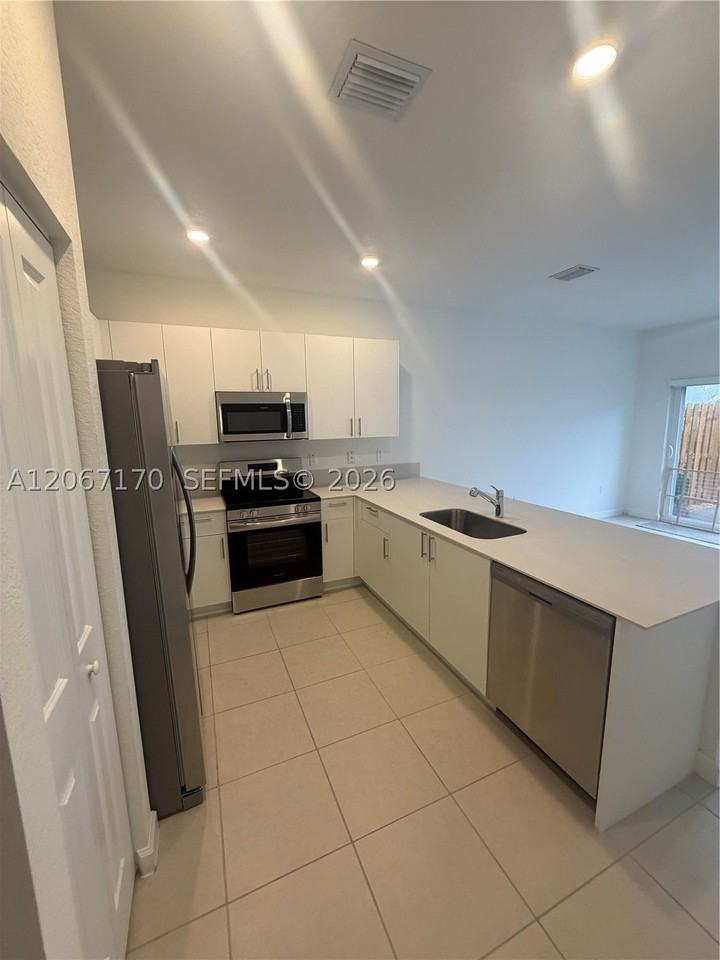 35726 Sw 178th Ct #35726 - Photo 7 of 23