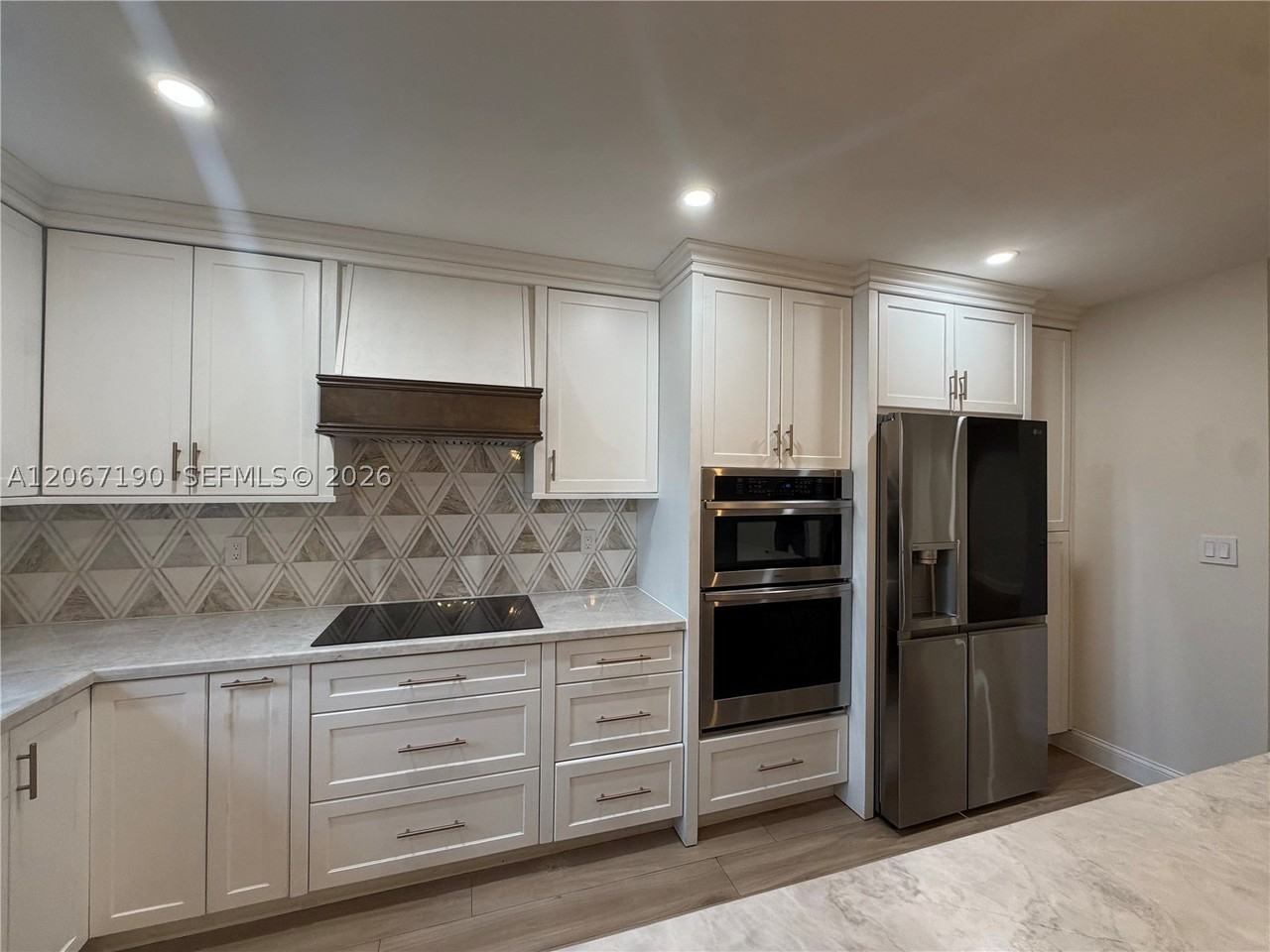 16022 Kilmarnock Dr #16022 - Photo 6 of 28