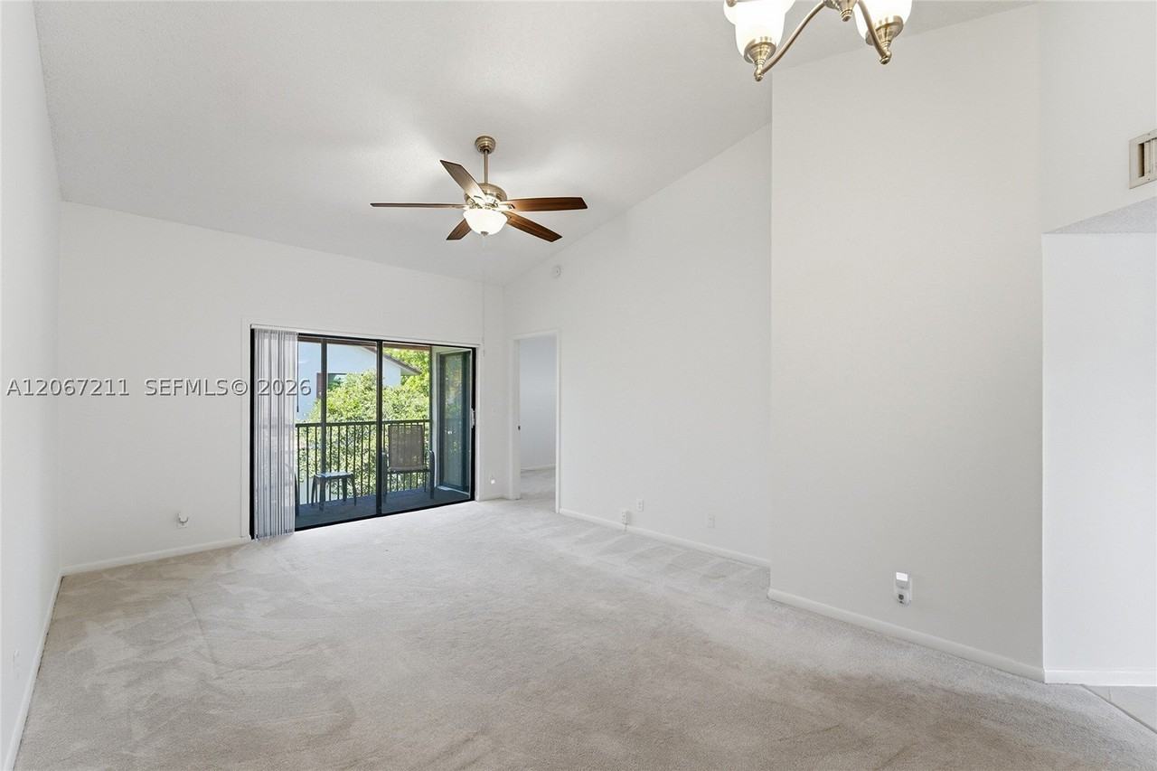 2496 Nw 89th Dr #2496 - Photo 6 of 17