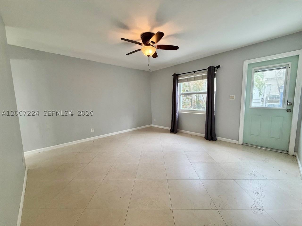 4213 El Mar Dr #2 - Photo 5 of 9