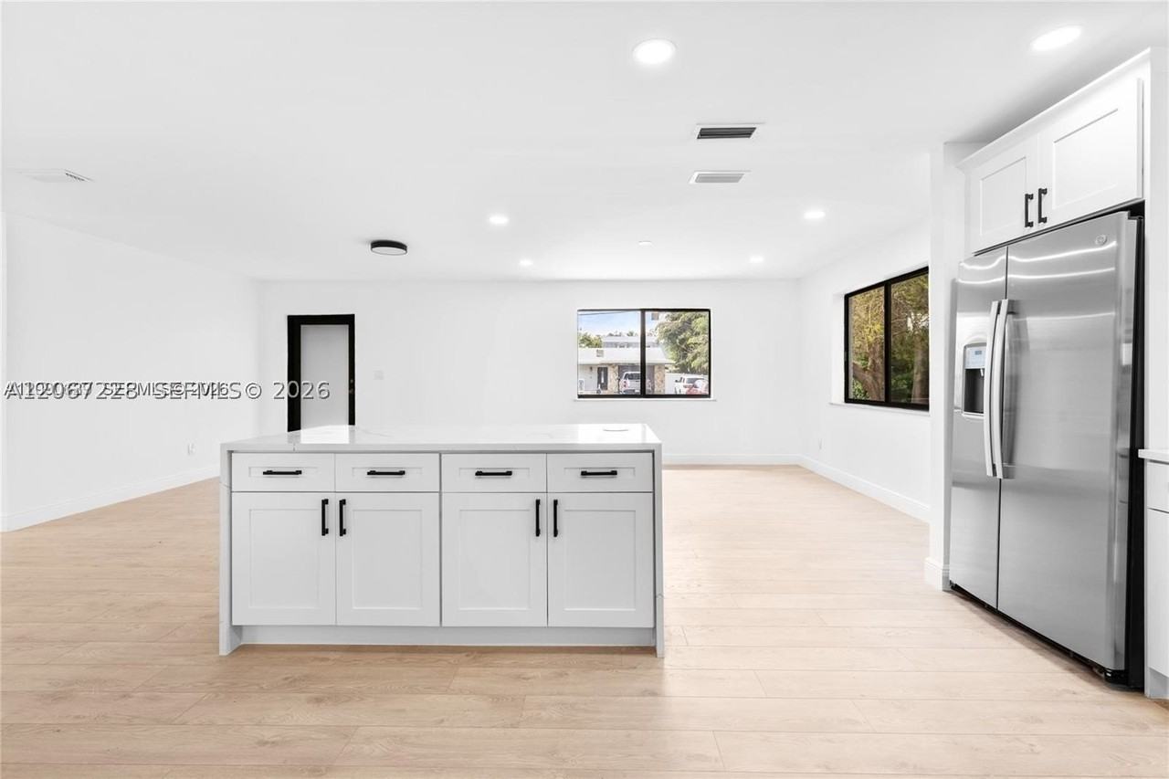 14171 Sw 37th Ct - Photo 4 of 37