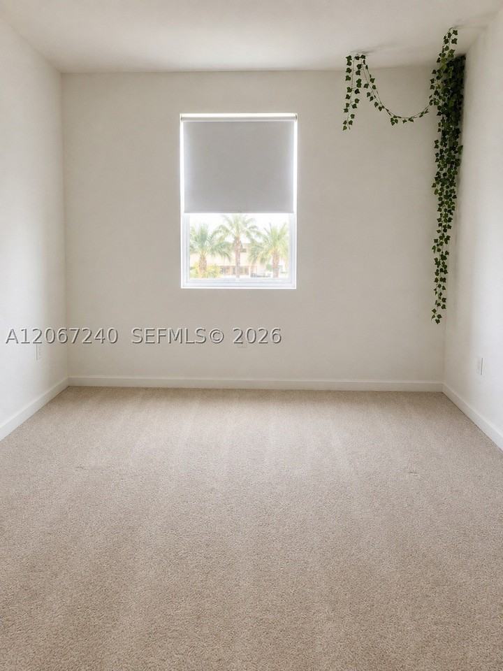 2639 Se 10th St #2639 - Photo 6 of 9
