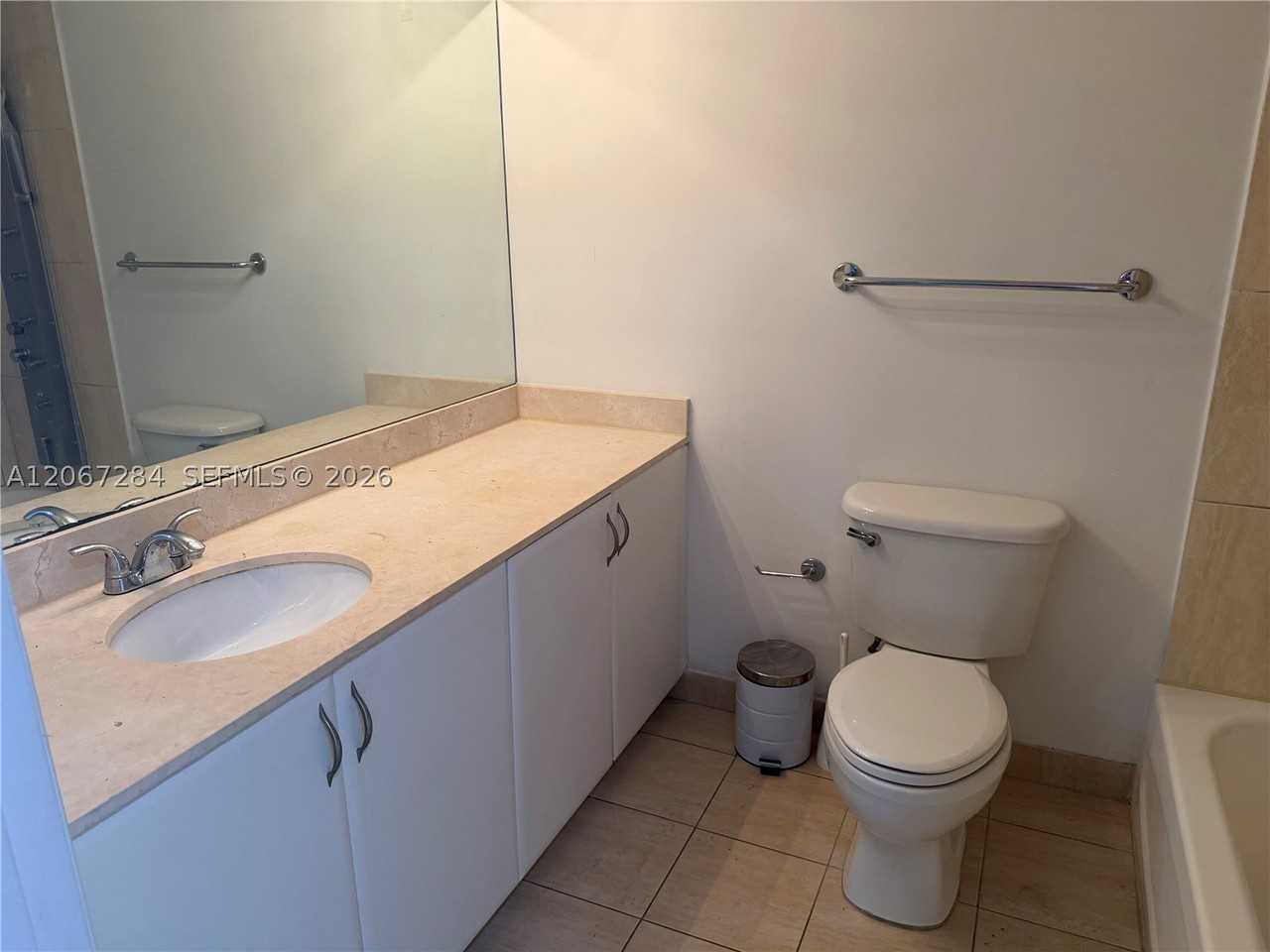 1750 N Bayshore Dr #2308 - Photo 6 of 20