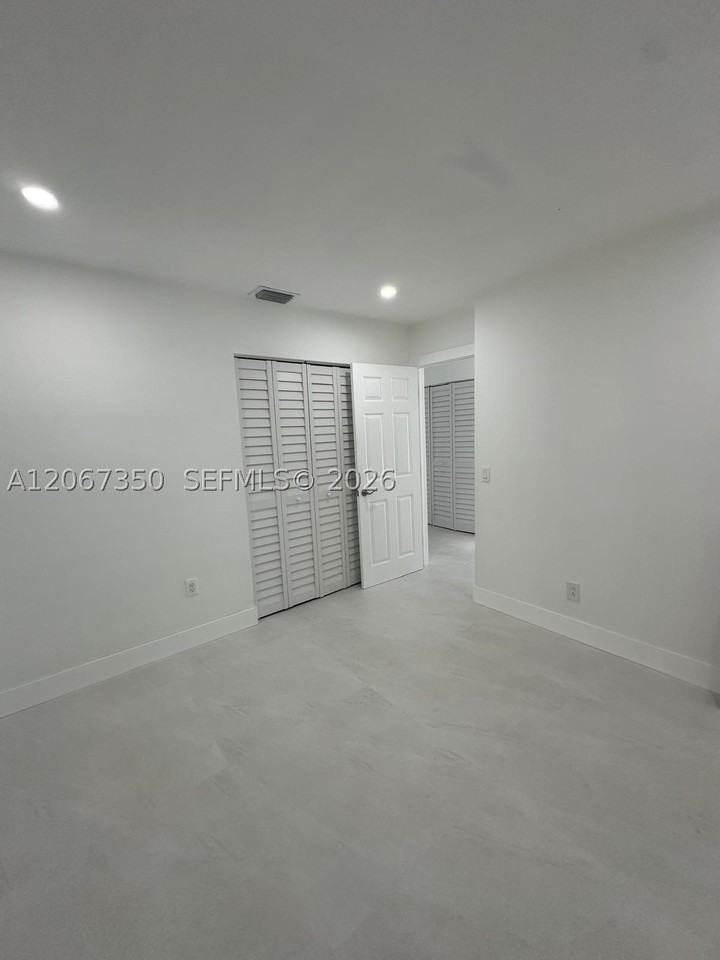 20926 Sw 124th Avenue Rd - Photo 6 of 10