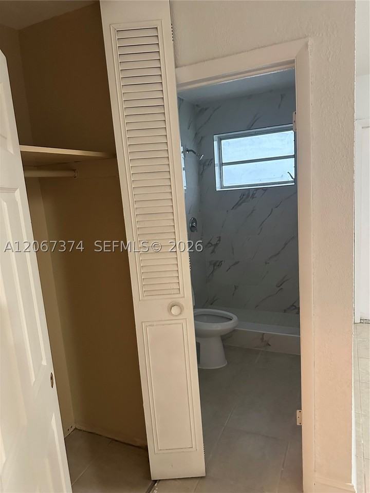 55 Nw 169th St #55 - Photo 6 of 10