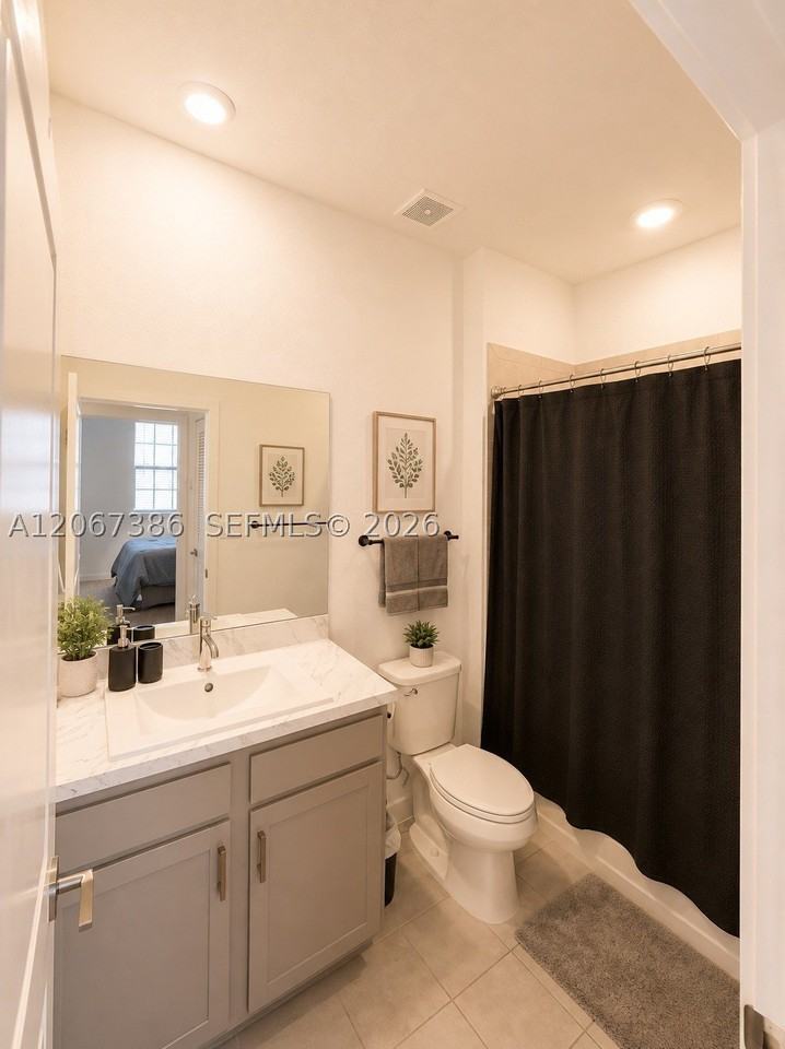 1181 Sw 7th Ct #1181 - Photo 3 of 30