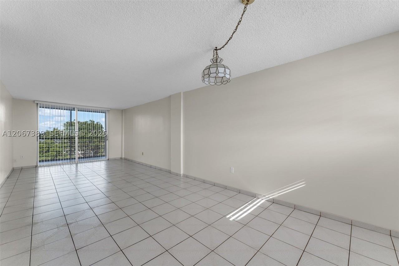 14180 Sw 84th St #508G - Photo 6 of 38