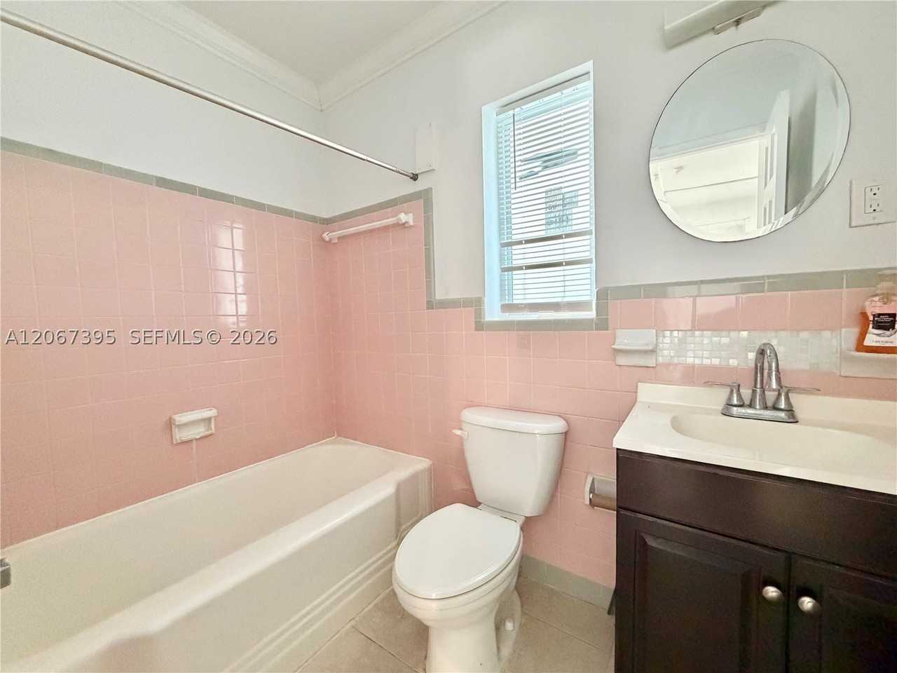 4613 Bougainvilla Dr #1-4 - Photo 6 of 9