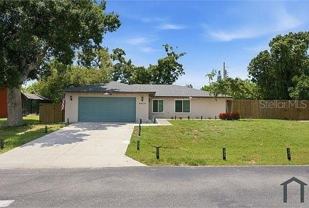 4404 Meadow Creek Cir - Photo 1 of 1