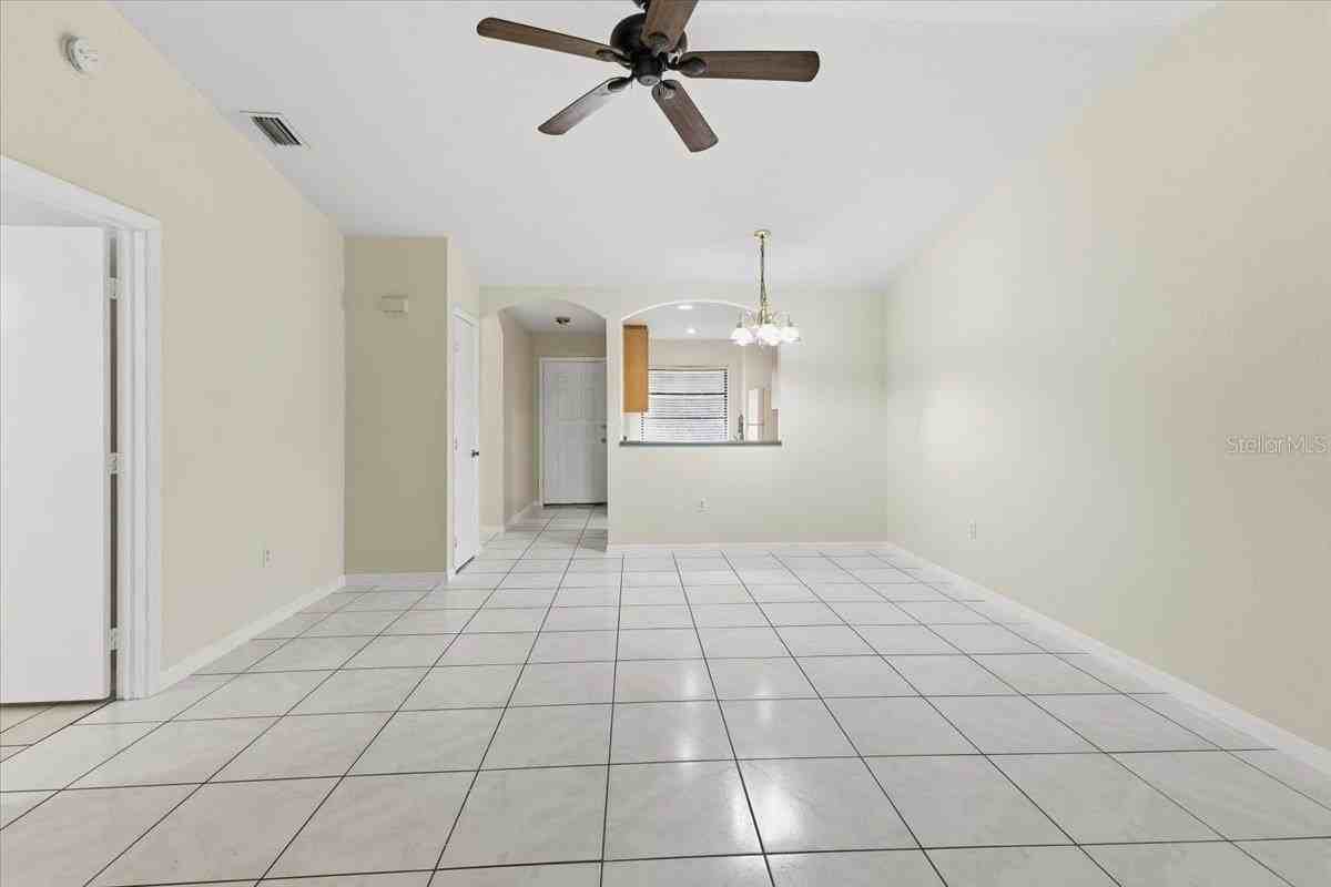 10507 Pendleton Ave #B - Photo 6 of 23