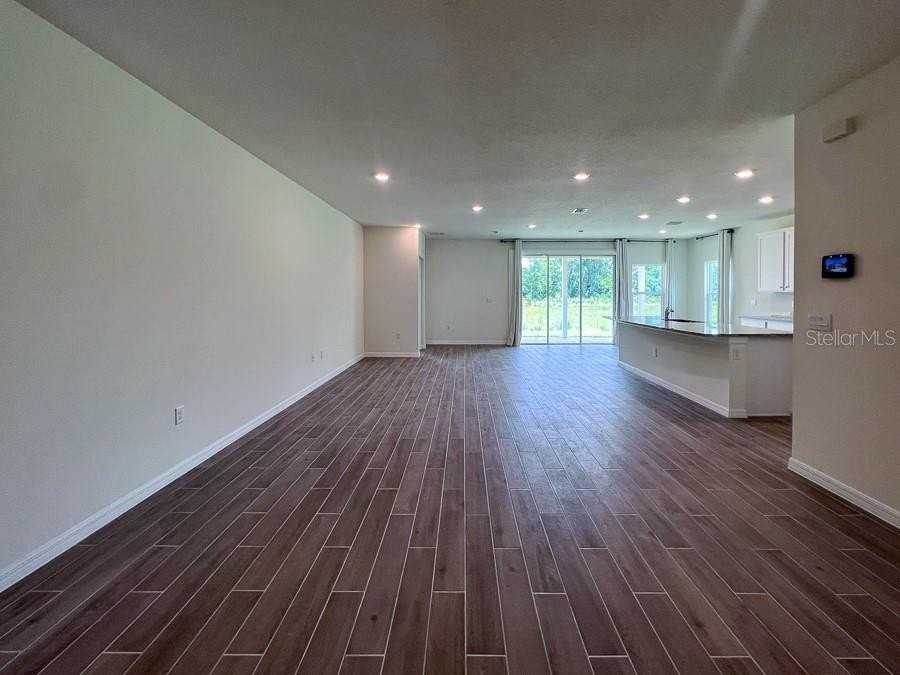 1315 Nw 132nd Cir - Photo 2 of 40