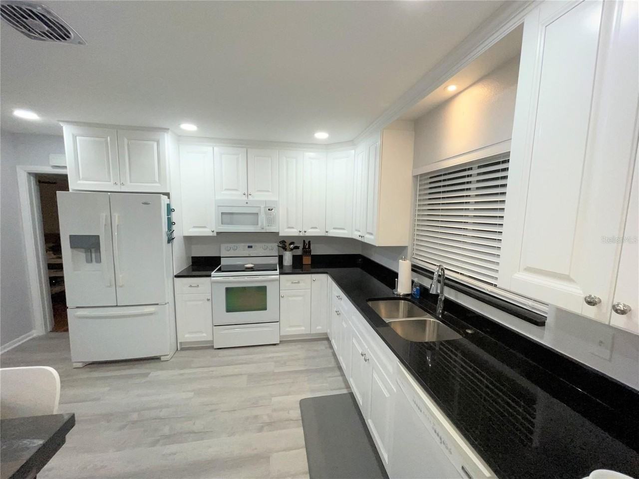 1963 Ripon Dr - Photo 5 of 29
