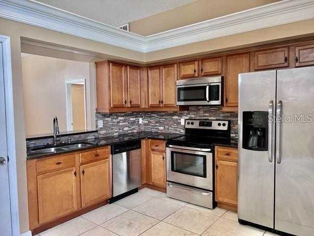 3072 Stillwater Dr - Photo 7 of 22